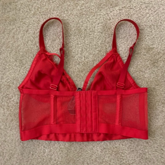 SOLD Victoria’s Secret NWOT S bustier corset top - Picture 2 of 5